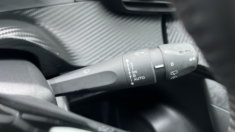 Peugeot 2008 1.2 PureTech 130 Allure Premium+ 5dr Petrol Estate